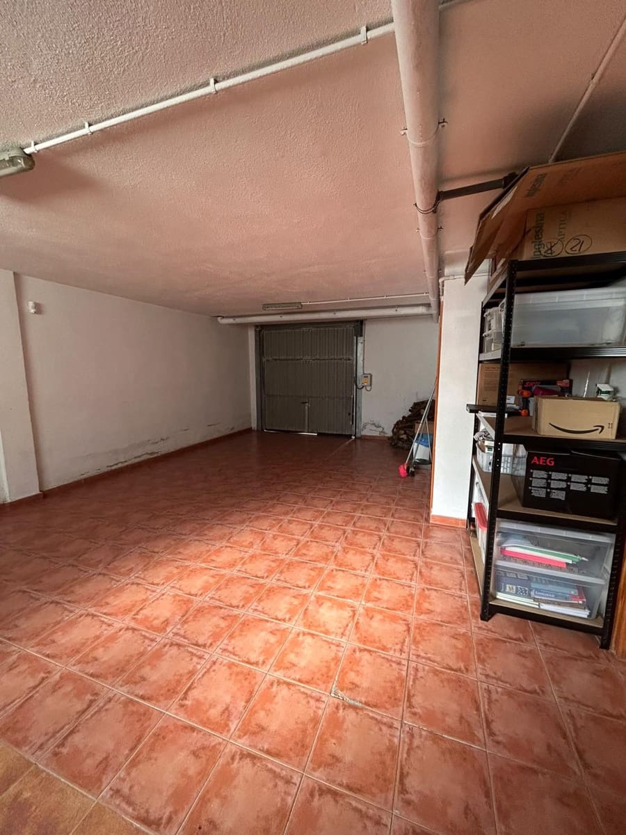 4 Zimmer Villa zu verkaufen in Vinaros mit Pool Garage - 350.000 € (Ref: 10110323)