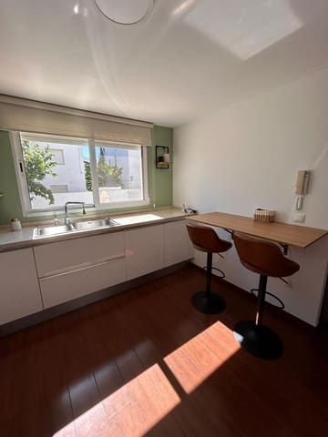 4 Zimmer Villa zu verkaufen in Vinaròs mit Pool Garage - 350.000 € (Ref: 10110323)