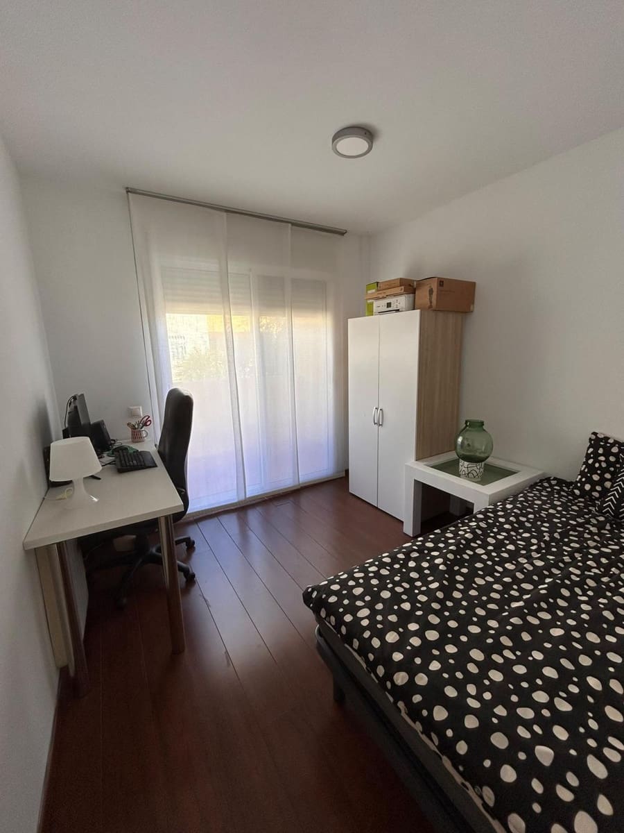 4 Zimmer Villa zu verkaufen in Vinaros mit Pool Garage - 350.000 € (Ref: 10110323)