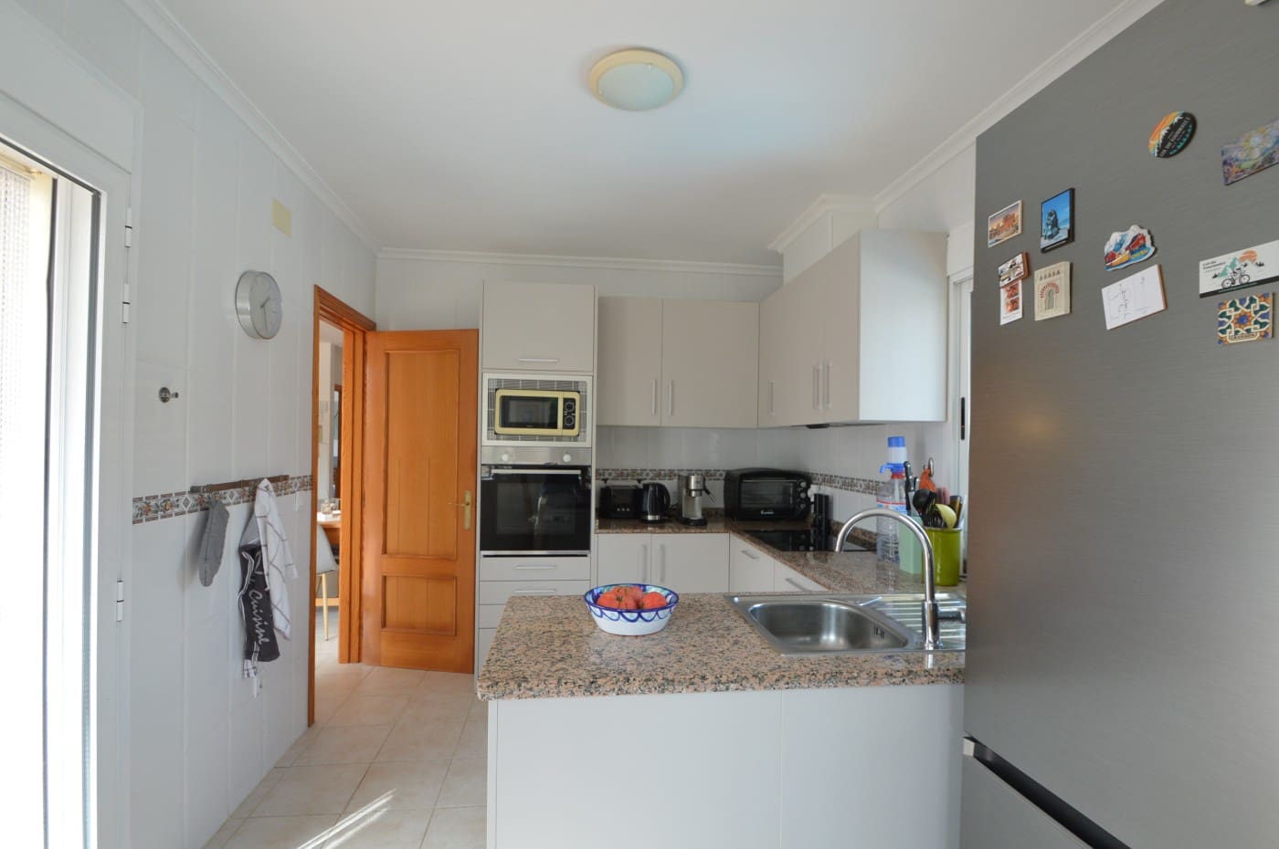 3 Zimmer Villa zu verkaufen in Vinaros mit Pool Garage - 345.000 € (Ref: 10130612)