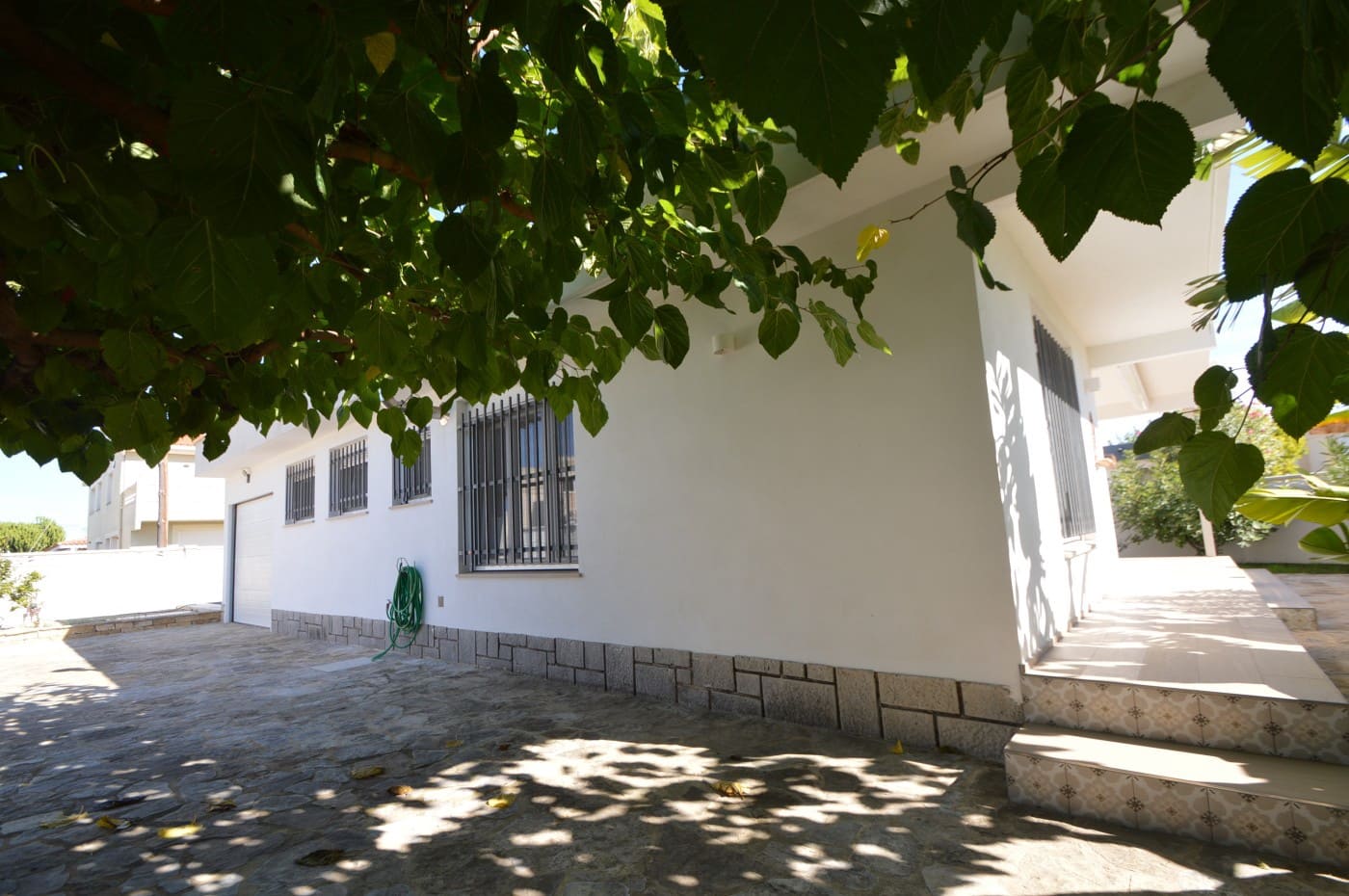 3 sypialnia Willa na sprzedaż w Vinaros z basenem garażem - 335 000 € (Ref: 10156930)