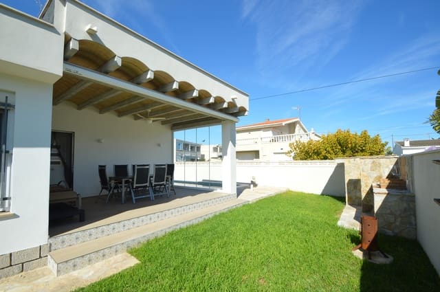 3 sypialnia Willa na sprzedaż w Vinaròs z basenem garażem - 335 000 € (Ref: 10156930)