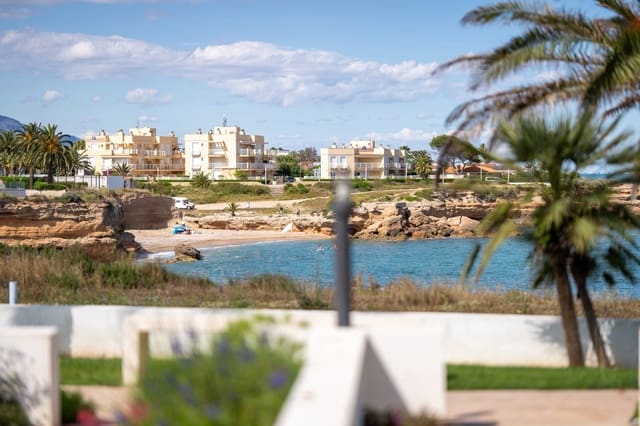 3 bedroom Villa for sale in Vinaròs with pool garage - € 399,000 (Ref: 10183470)