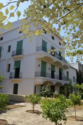 8 bedroom Townhouse for sale in Benicarló with garage - € 750,000 (Ref: 3387522)