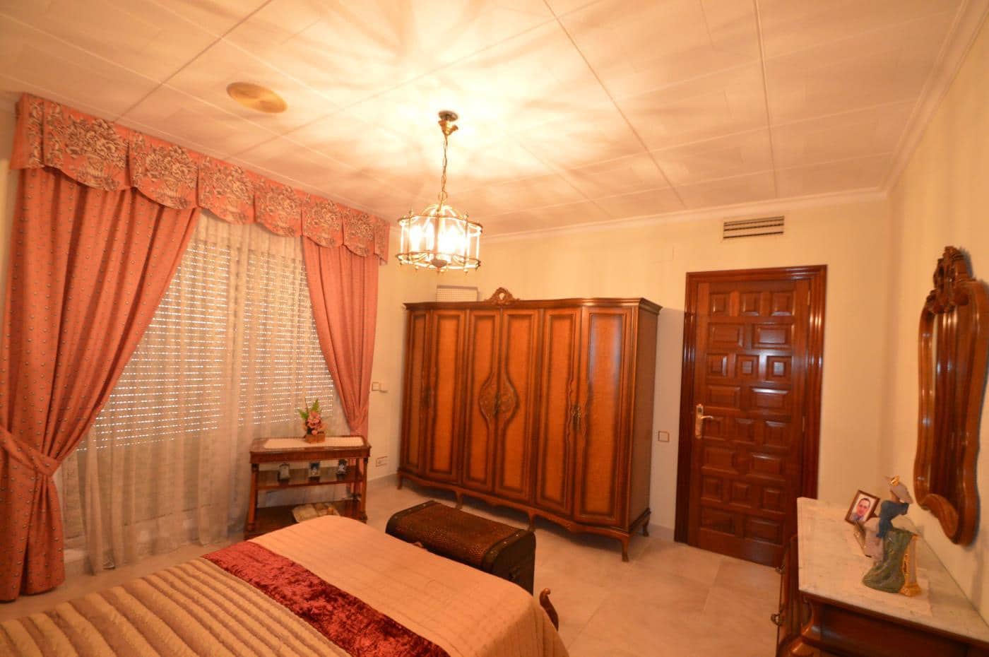 7 chambre Villa/Maison à vendre à Vinaros avec piscine garage - 750 000 € (Ref: 4447211)