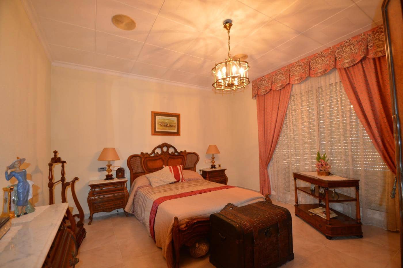 7 chambre Villa/Maison à vendre à Vinaros avec piscine garage - 750 000 € (Ref: 4447211)