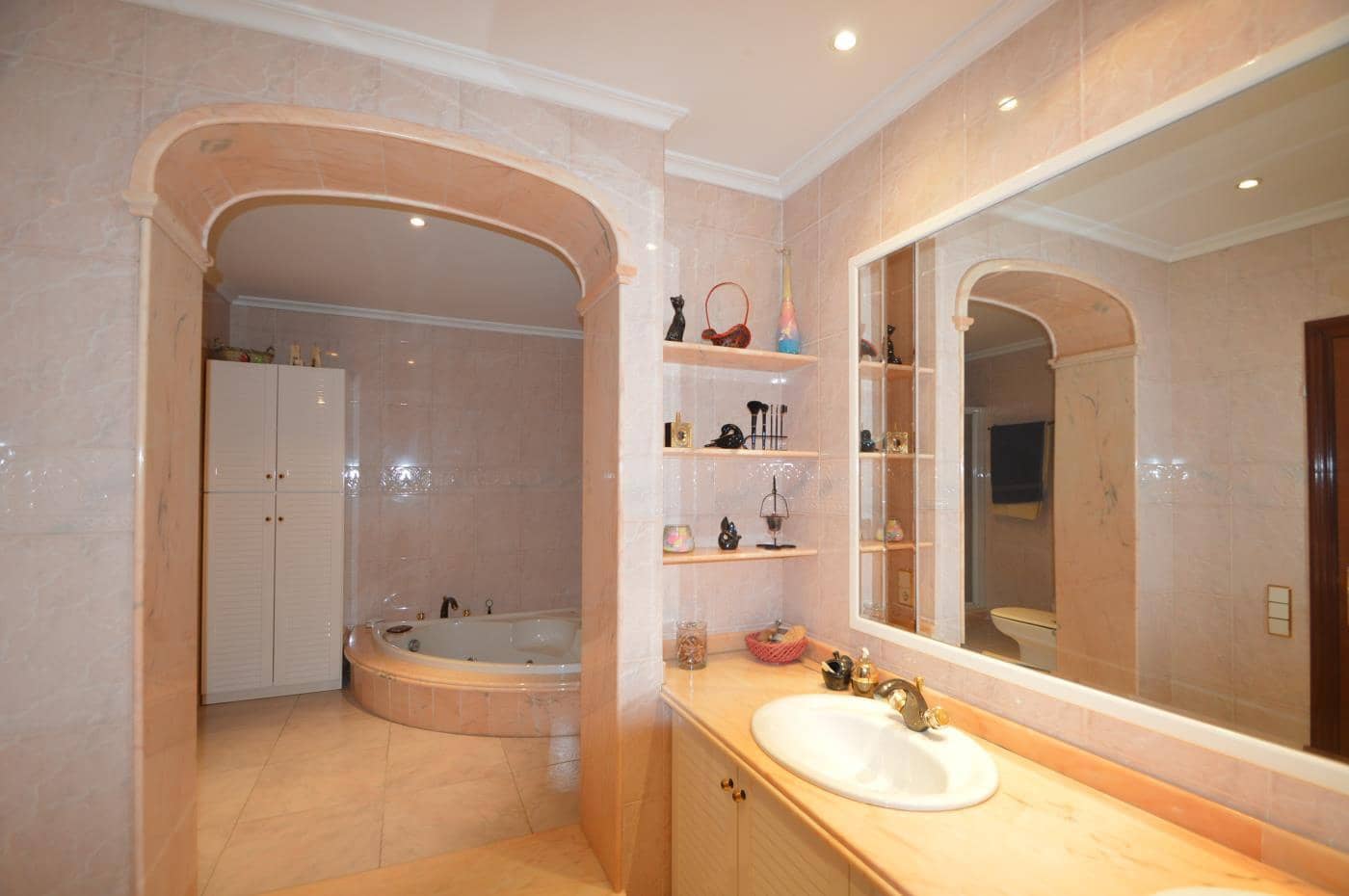 7 chambre Villa/Maison à vendre à Vinaros avec piscine garage - 750 000 € (Ref: 4447211)