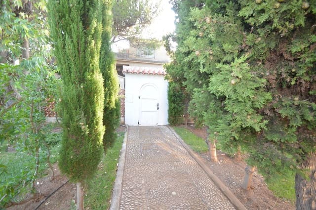 3 makuuhuone Huvila myytävänä paikassa Vinaròs mukana 
autotalli - 595 000 € (Ref: 4778125)