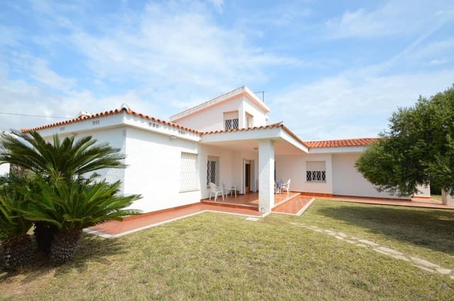 4 makuuhuone Huvila myytävänä paikassa Vinaròs mukana 
autotalli - 450 000 € (Ref: 4786691)