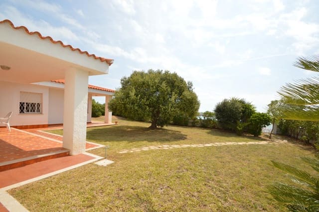 4 makuuhuone Huvila myytävänä paikassa Vinaròs mukana 
autotalli - 450 000 € (Ref: 4786691)