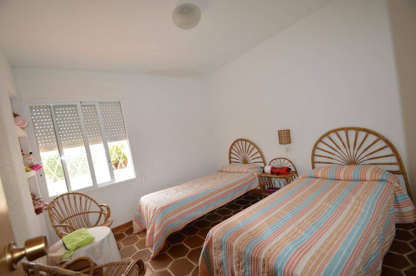 4 soverom Villa til salgs i Vinaros med garasje - € 450 000 (Ref: 4786691)