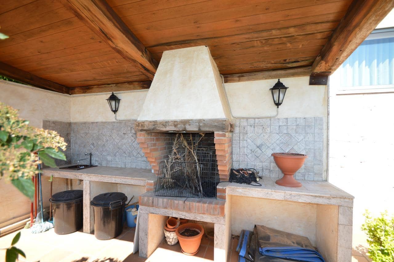 5 chambre Villa/Maison à vendre à La Senia avec piscine garage - 900 000 € (Ref: 4891998)