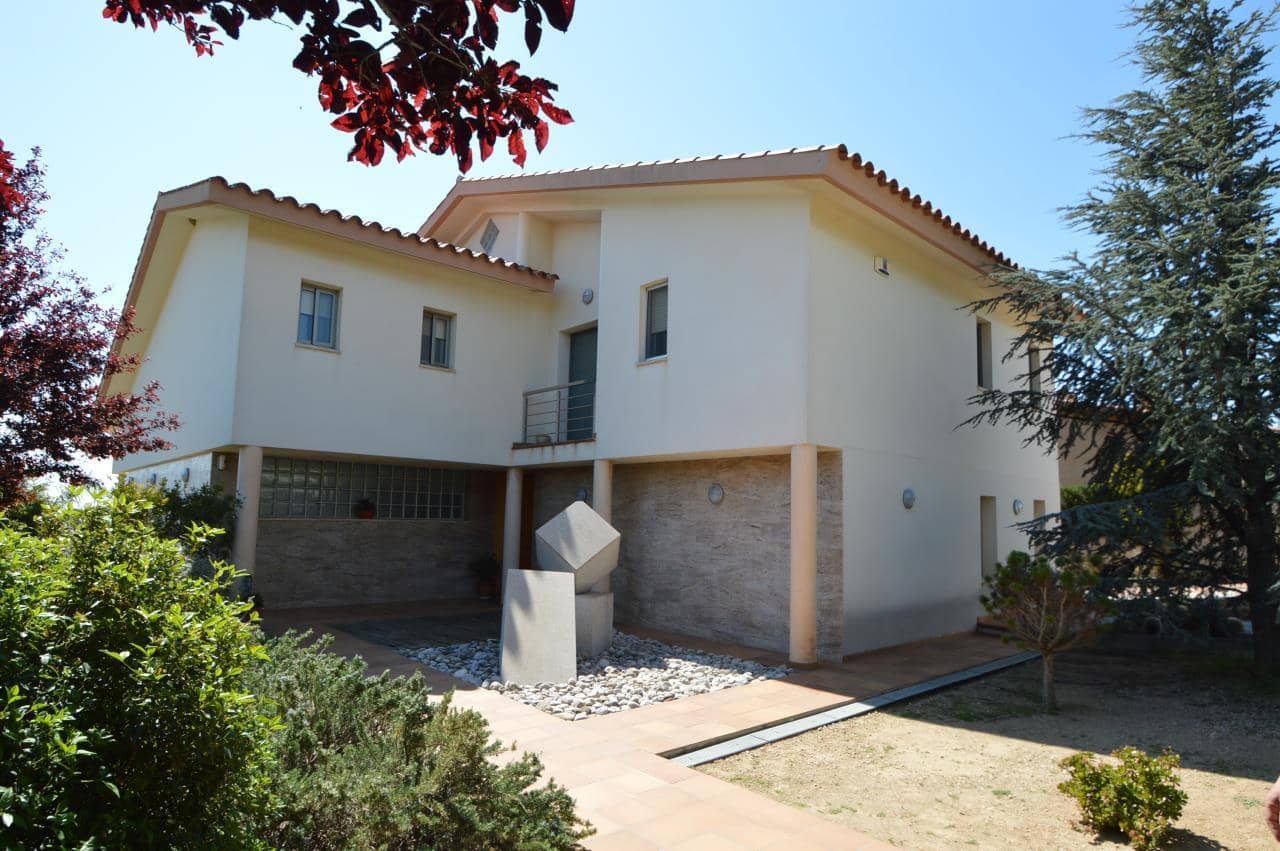 5 chambre Villa/Maison à vendre à La Senia avec piscine garage - 900 000 € (Ref: 4891998)