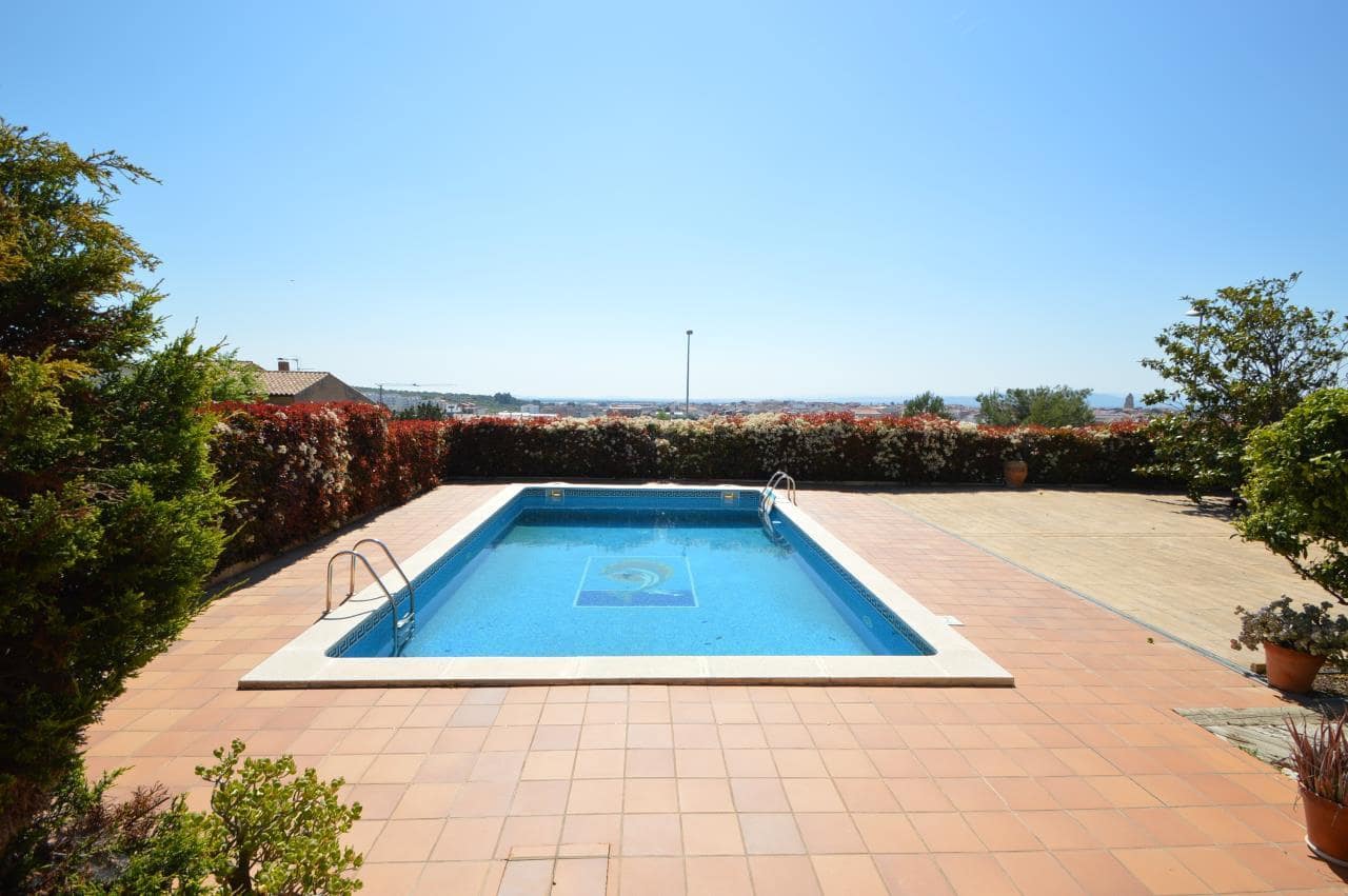 5 chambre Villa/Maison à vendre à La Senia avec piscine garage - 900 000 € (Ref: 4891998)