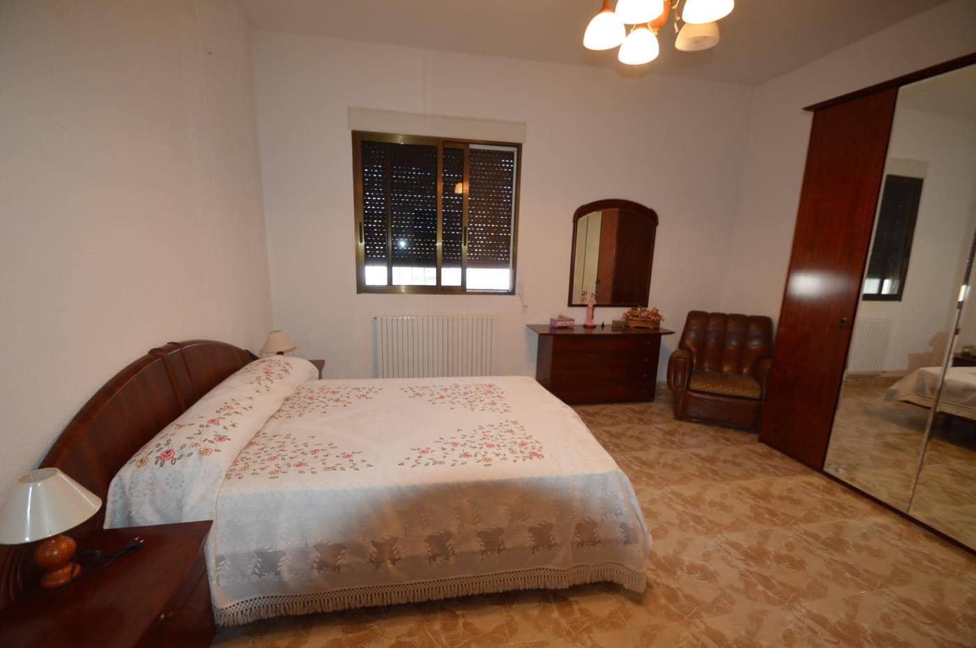 6 soveværelse Villa til salg i Vinaros med swimmingpool garage - € 295.000 (Ref: 4967992)