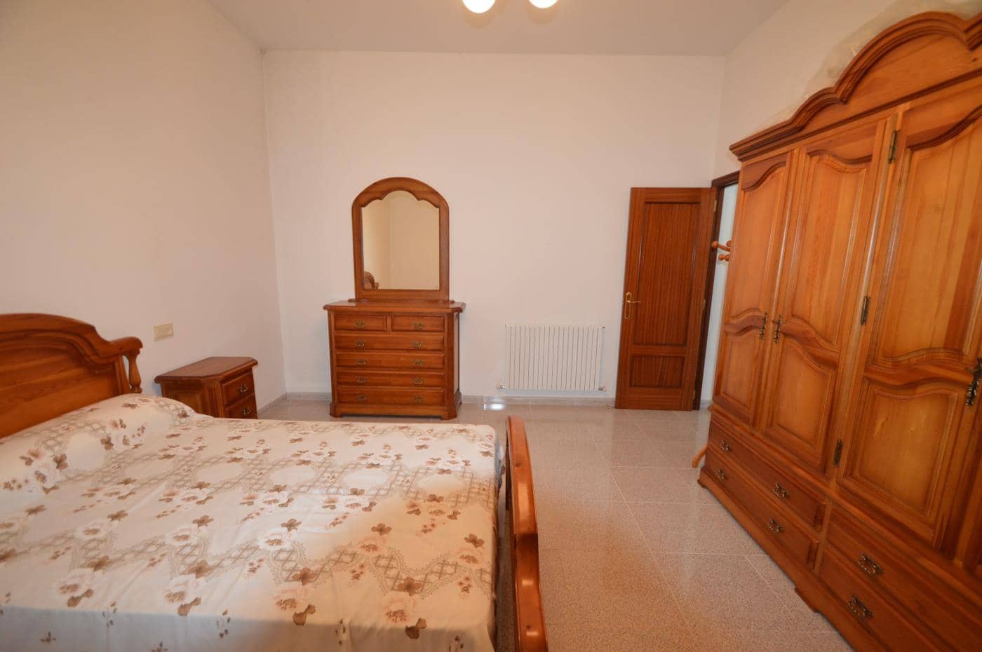 6 soveværelse Villa til salg i Vinaros med swimmingpool garage - € 295.000 (Ref: 4967992)