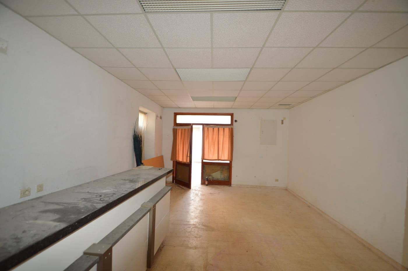 10 soveværelse Byhus til salg i Rossell - € 90.000 (Ref: 4994265)