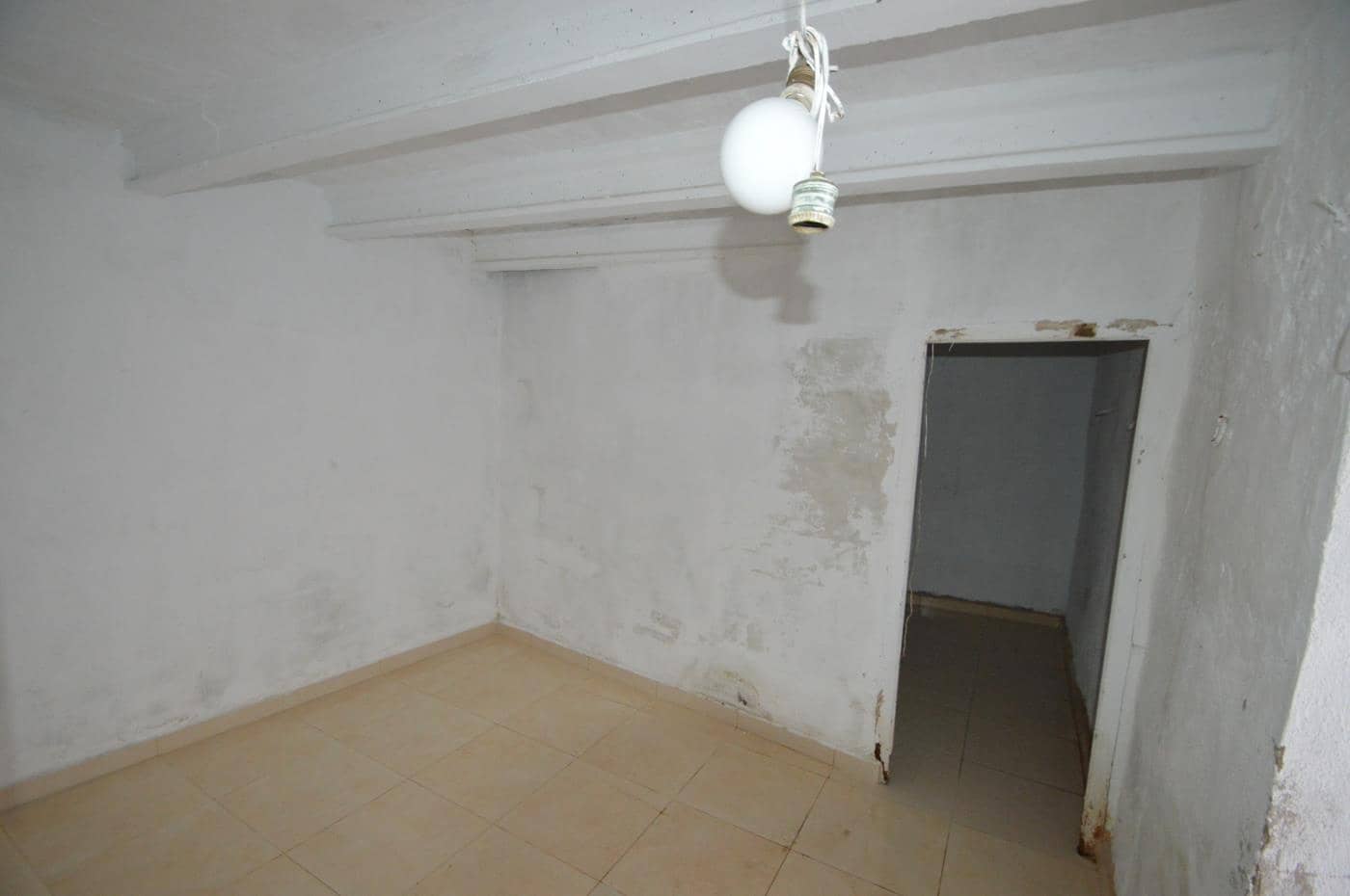 10 soveværelse Byhus til salg i Rossell - € 90.000 (Ref: 4994265)