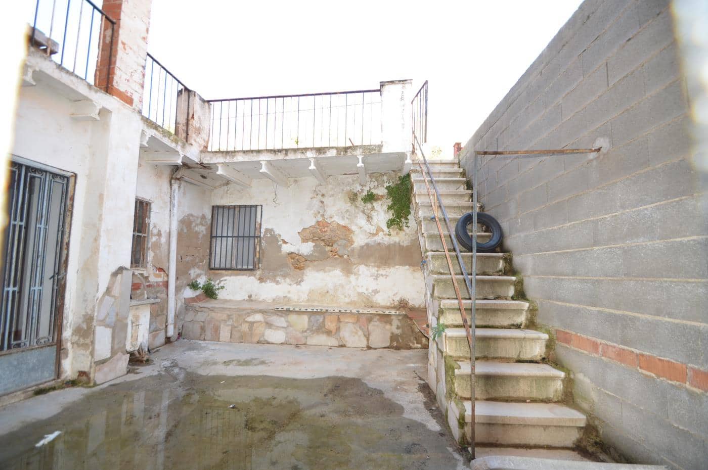 10 soveværelse Byhus til salg i Rossell - € 90.000 (Ref: 4994265)