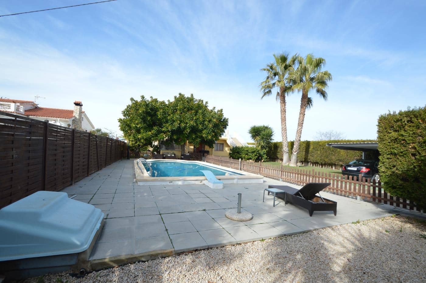 Chalet de 3 habitaciones en Benicarló en venta con piscina garaje - 525.000 € (Ref: 5073125)