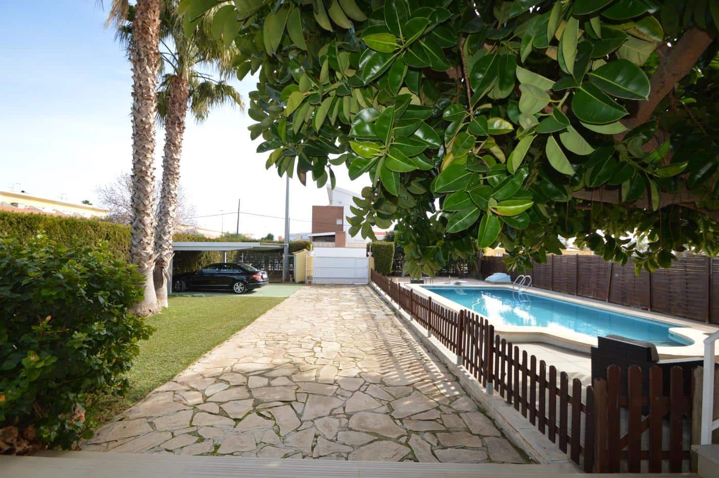 Chalet de 3 habitaciones en Benicarló en venta con piscina garaje - 525.000 € (Ref: 5073125)