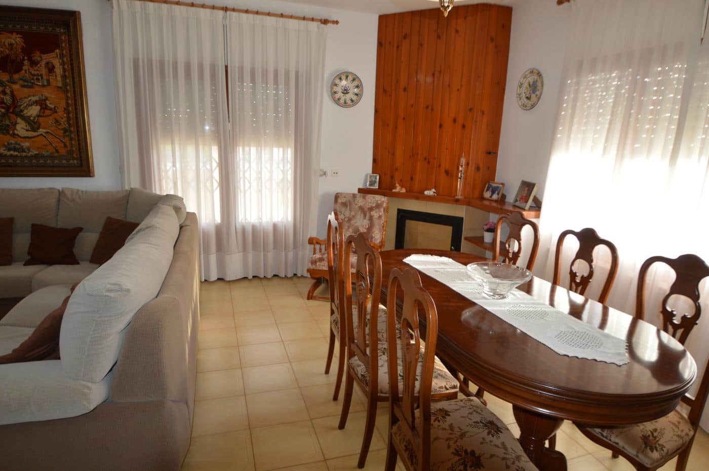 4 soveværelse Villa til salg i Vinaros med garage - € 390.000 (Ref: 5101493)