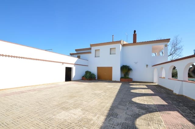6 slaapkamer Finca/Landhuis te koop in Vinaròs met zwembad garage - € 1.690.000 (Ref: 5115888)