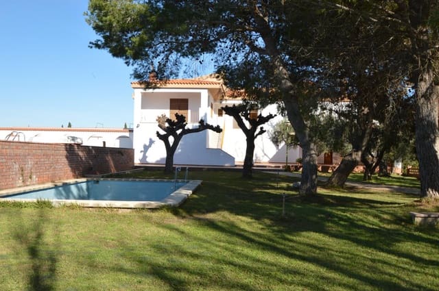 6 slaapkamer Finca/Landhuis te koop in Vinaròs met zwembad garage - € 1.690.000 (Ref: 5115888)