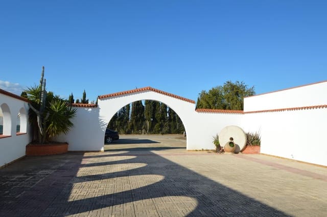 6 slaapkamer Finca/Landhuis te koop in Vinaròs met zwembad garage - € 1.690.000 (Ref: 5115888)
