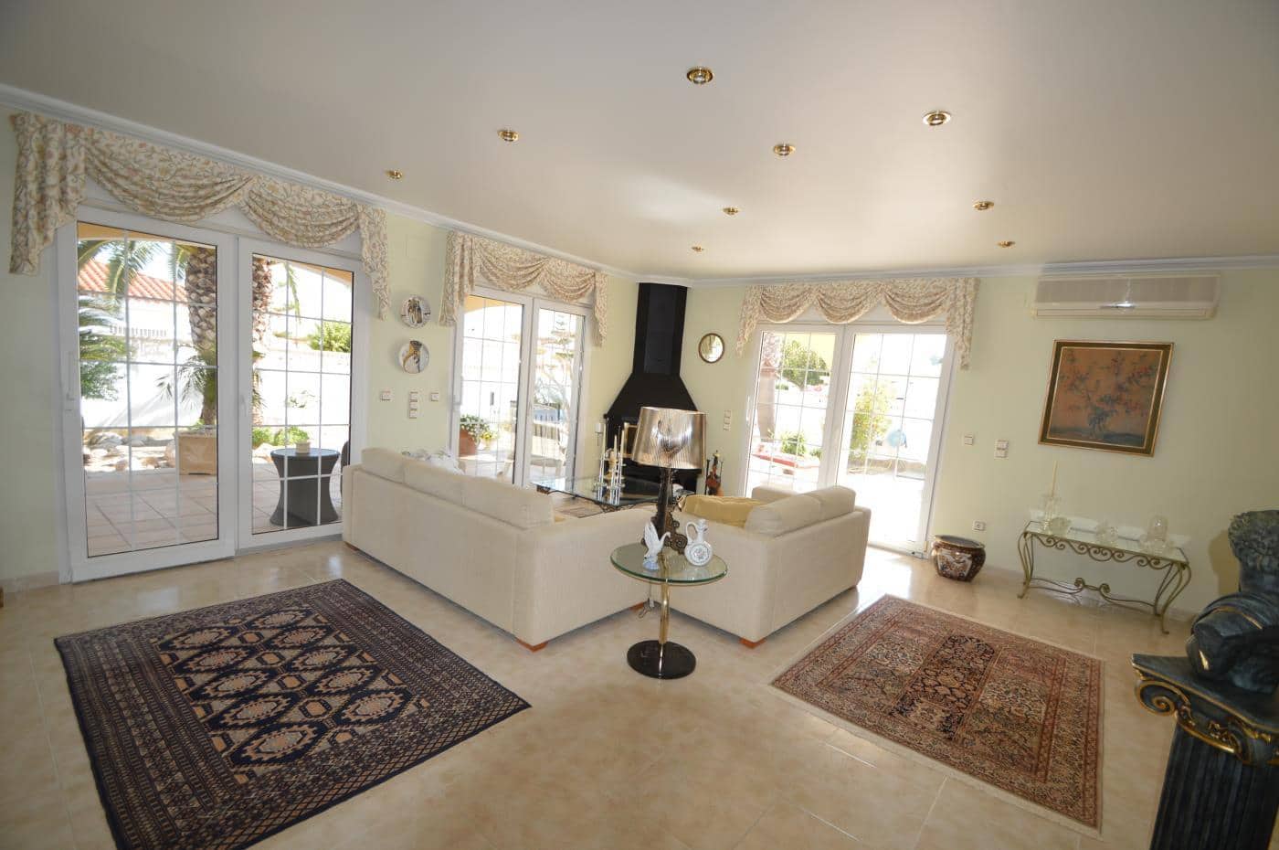 3 soveværelse Villa til salg i Vinaros med swimmingpool garage - € 650.000 (Ref: 5229050)