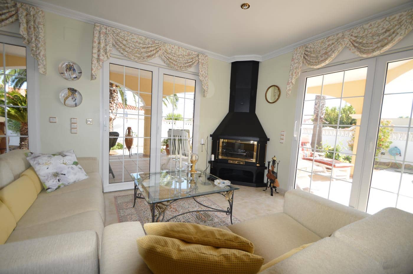 3 soveværelse Villa til salg i Vinaros med swimmingpool garage - € 650.000 (Ref: 5229050)