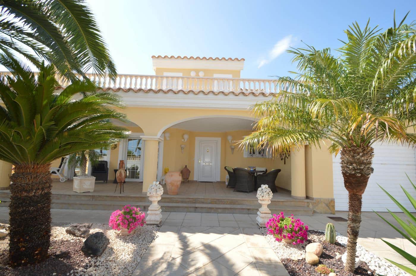 3 soveværelse Villa til salg i Vinaros med swimmingpool garage - € 650.000 (Ref: 5229050)