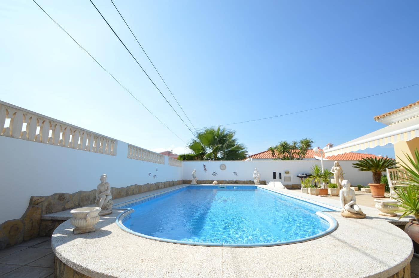 3 soveværelse Villa til salg i Vinaros med swimmingpool garage - € 650.000 (Ref: 5229050)