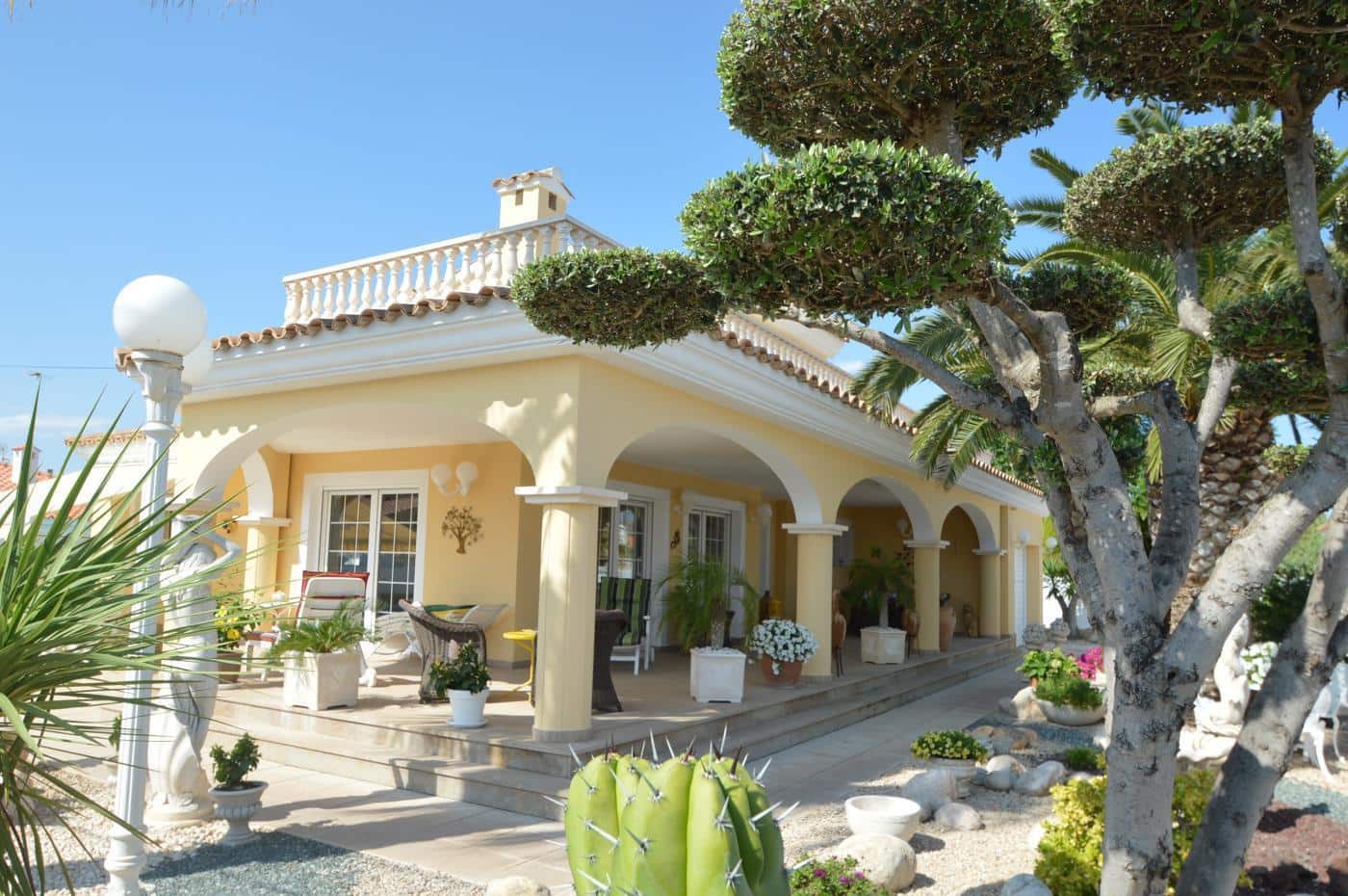 3 soveværelse Villa til salg i Vinaros med swimmingpool garage - € 650.000 (Ref: 5229050)