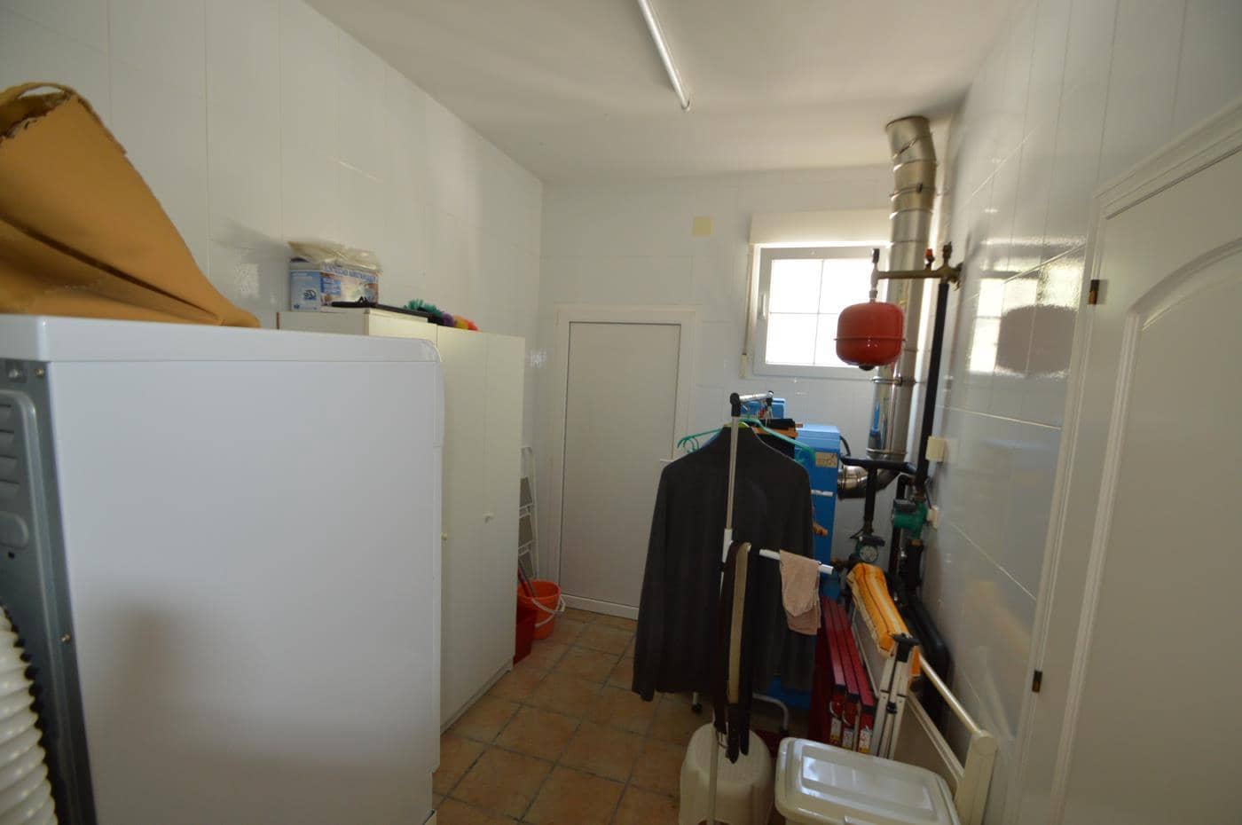 3 soveværelse Villa til salg i Vinaros med swimmingpool garage - € 650.000 (Ref: 5229050)