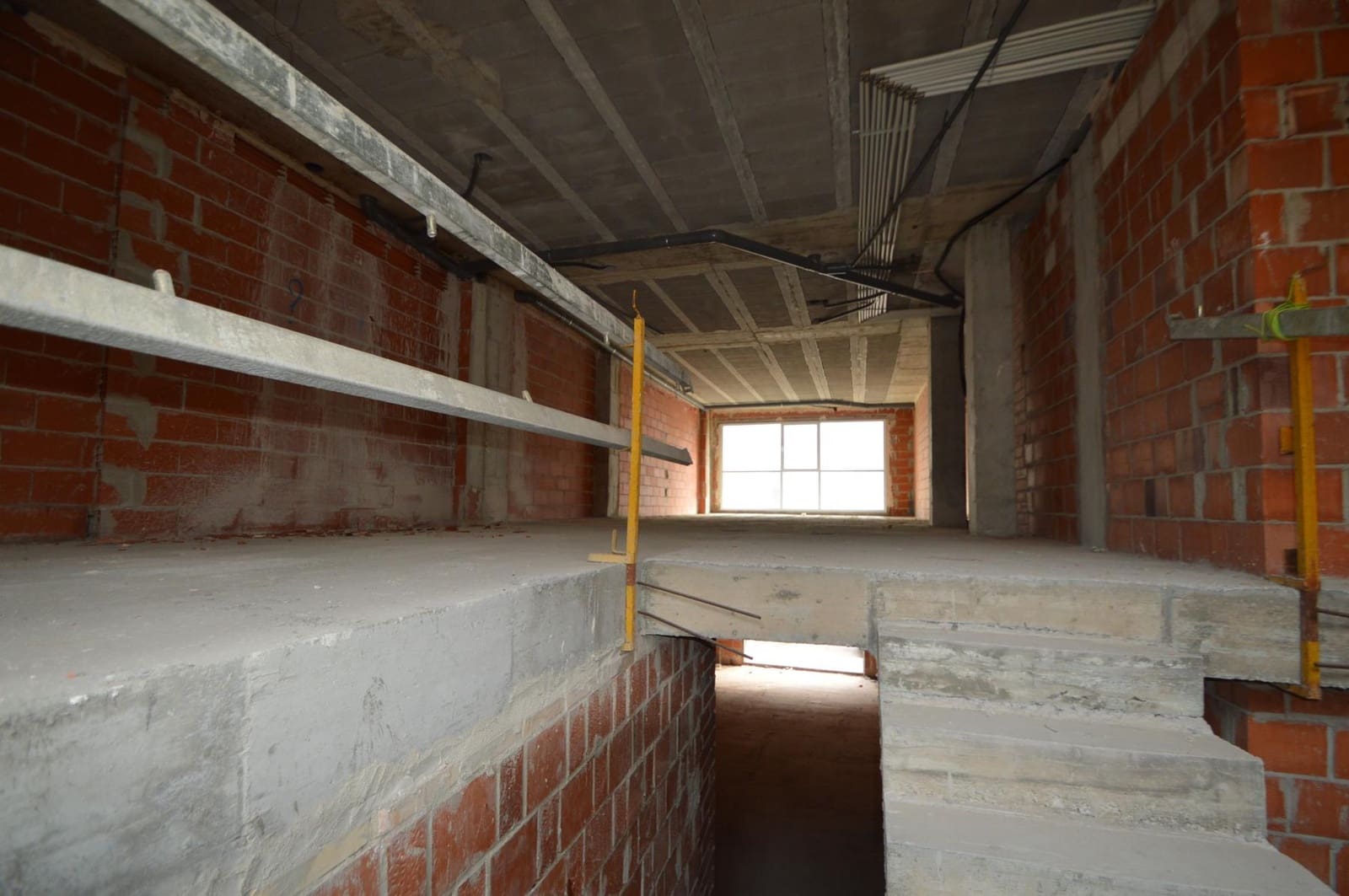 Commercieel te koop in Vinaros - € 95.000 (Ref: 5305863)