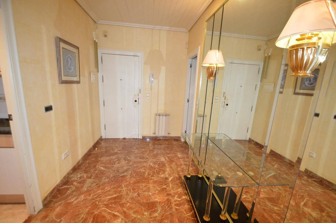 3 slaapkamer Flat te koop in Vinaros - € 350.000 (Ref: 7177919)