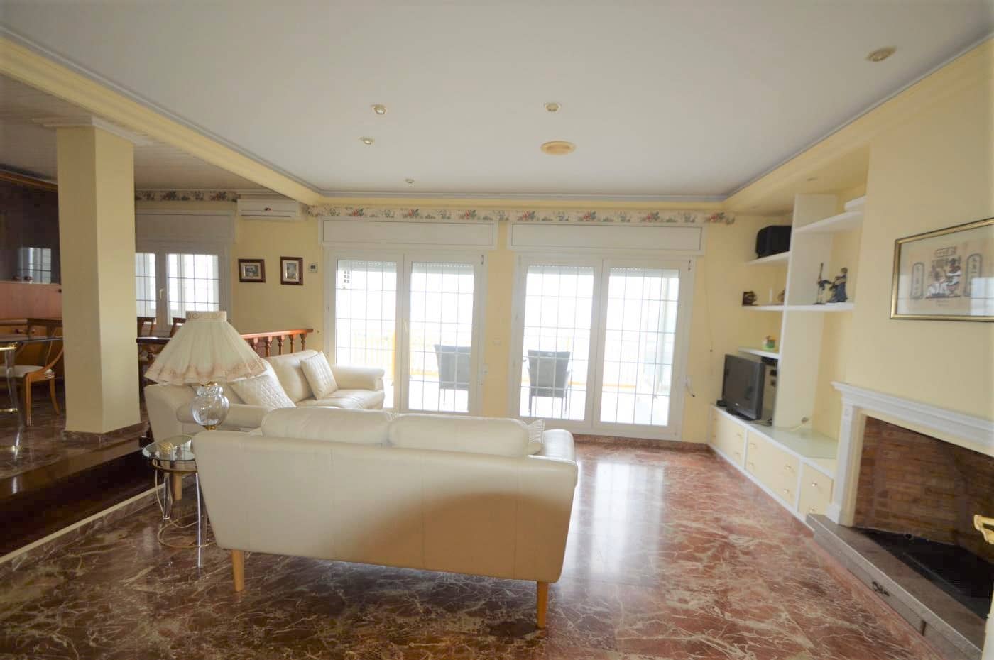 3 slaapkamer Flat te koop in Vinaros - € 350.000 (Ref: 7177919)