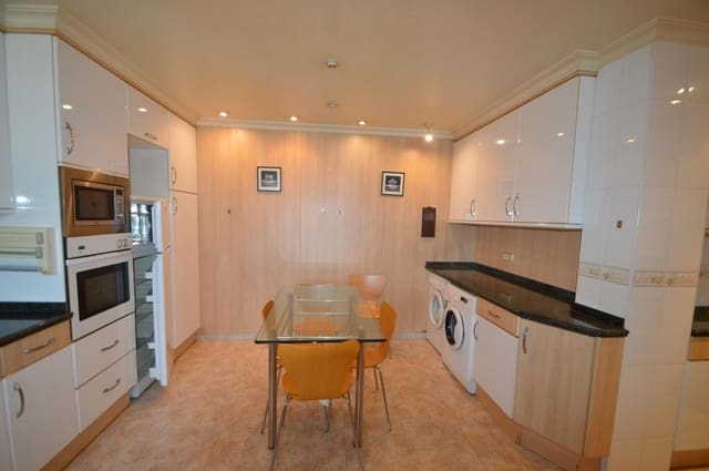 3 slaapkamer Flat te koop in Vinaròs - € 350.000 (Ref: 7177919)