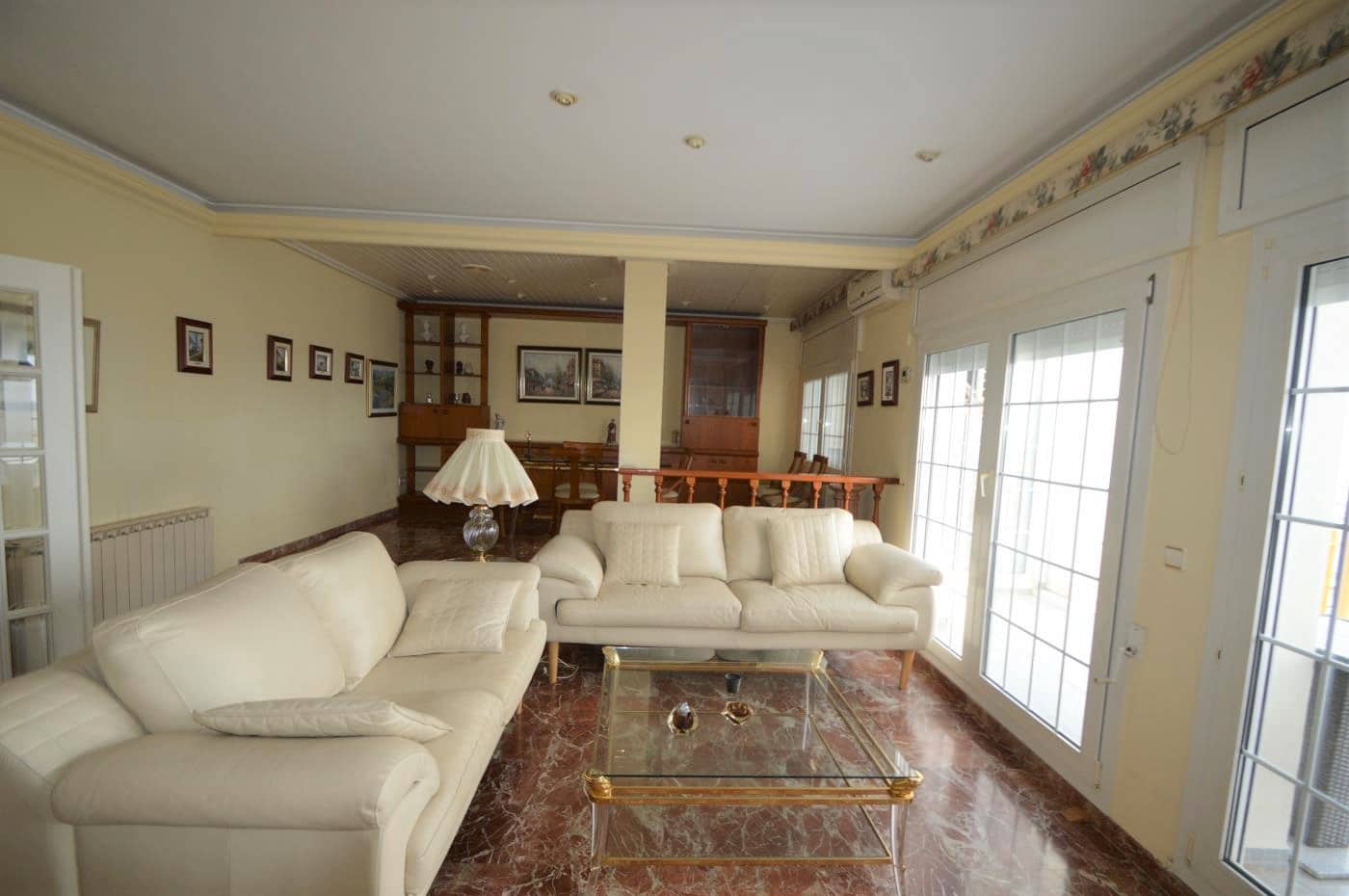 3 slaapkamer Flat te koop in Vinaros - € 350.000 (Ref: 7177919)