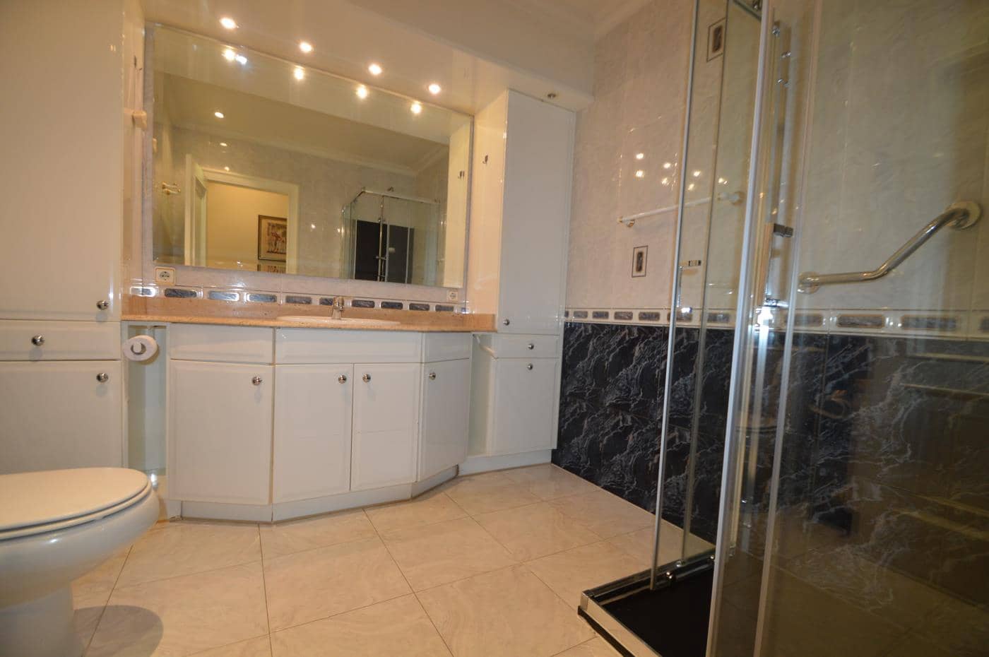 3 slaapkamer Flat te koop in Vinaros - € 350.000 (Ref: 7177919)