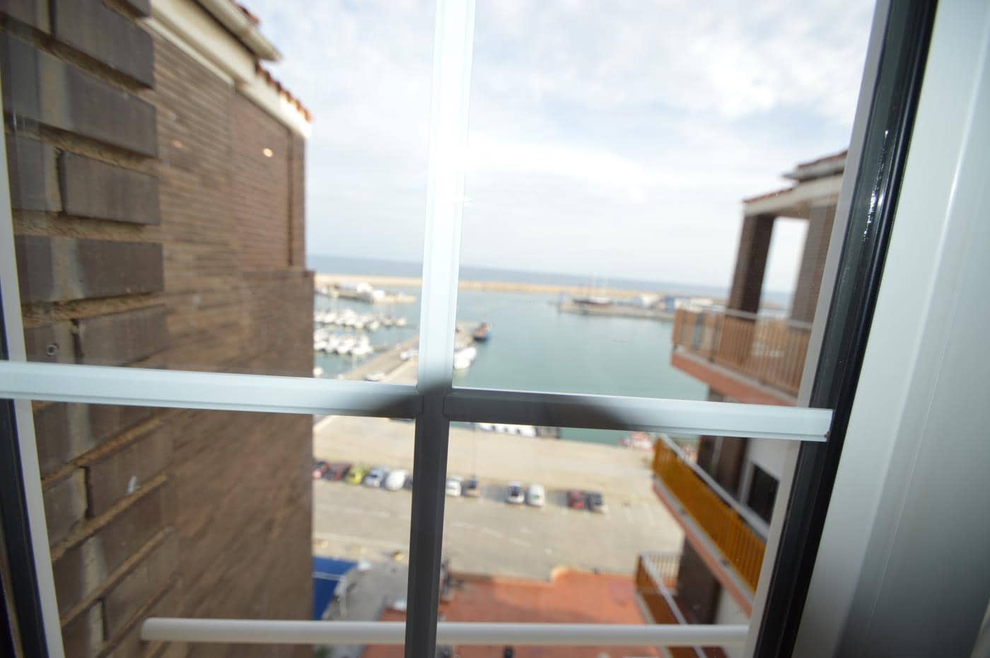 3 slaapkamer Flat te koop in Vinaros - € 350.000 (Ref: 7177919)