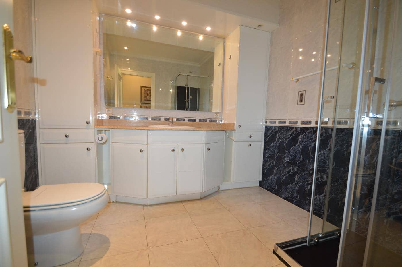 3 slaapkamer Flat te koop in Vinaros - € 350.000 (Ref: 7177919)