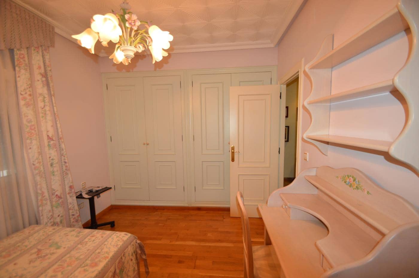 3 slaapkamer Flat te koop in Vinaros - € 350.000 (Ref: 7177919)