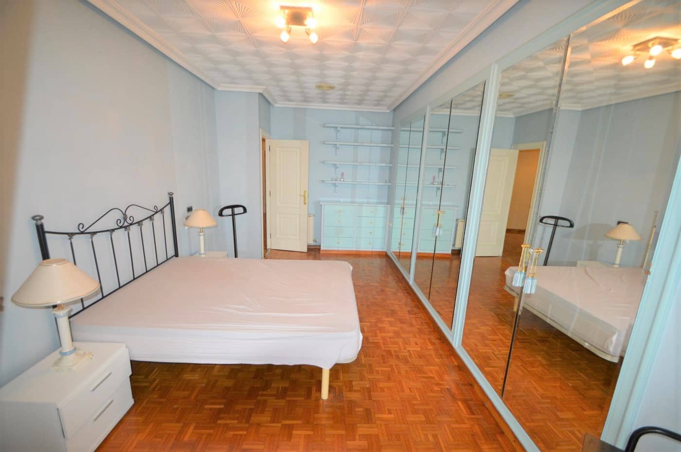 3 slaapkamer Flat te koop in Vinaros - € 350.000 (Ref: 7177919)