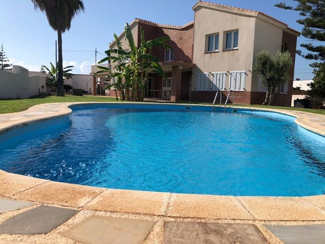 6 chambre Villa/Maison à vendre à Vinaròs avec piscine garage - 745 000 € (Ref: 7277977)