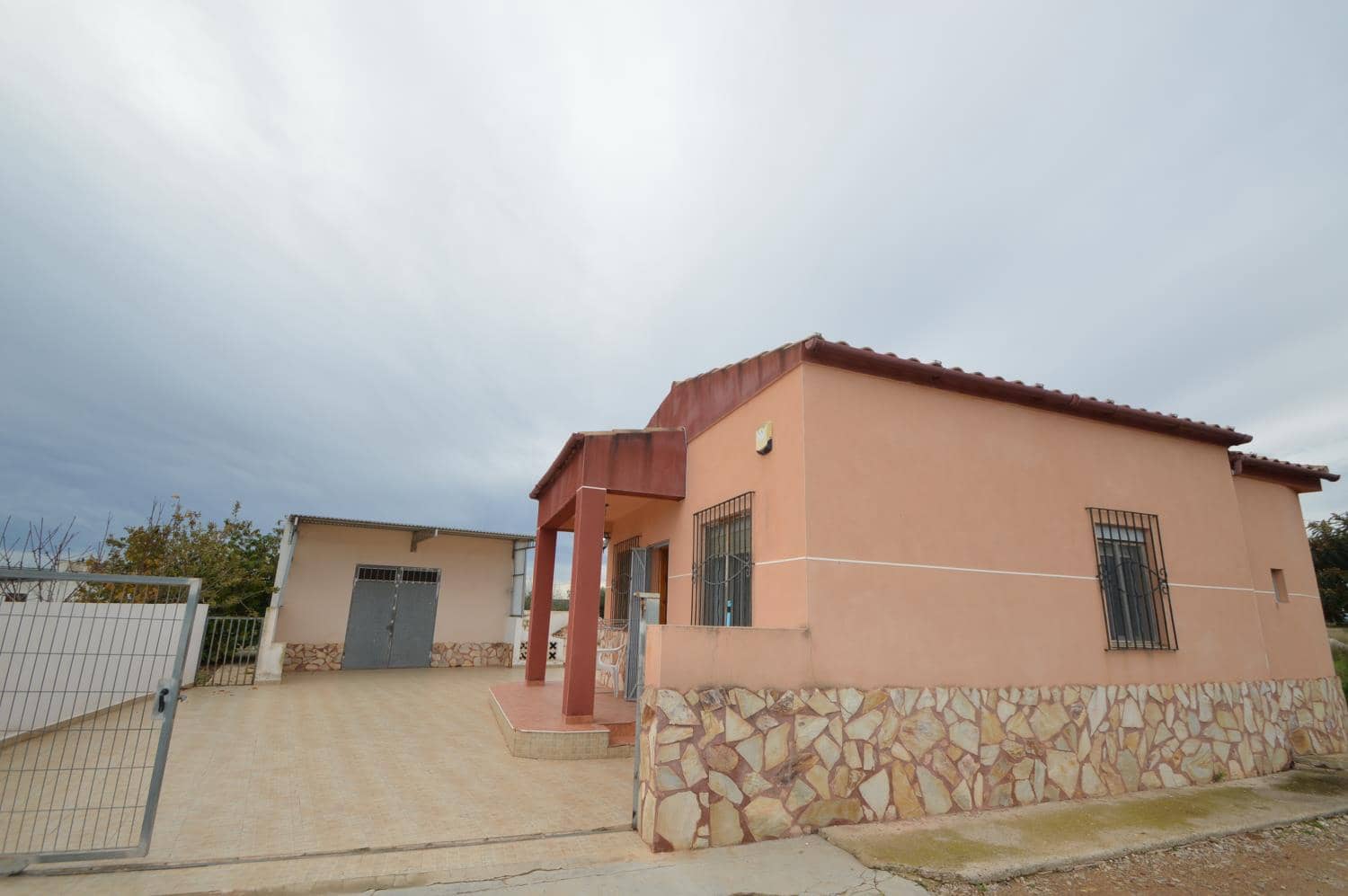 3 soveværelse Finca/Landehus til salg i Vinaros med garage - € 208.000 (Ref: 7278885)