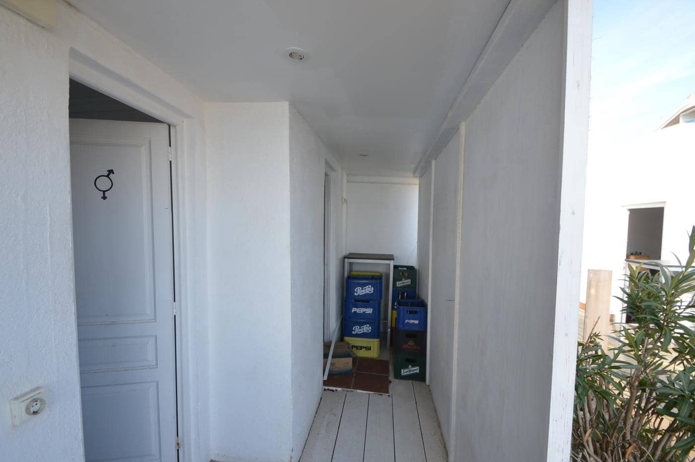 Commercial for rent in Vinaros - € 500 (Ref: 7407297)