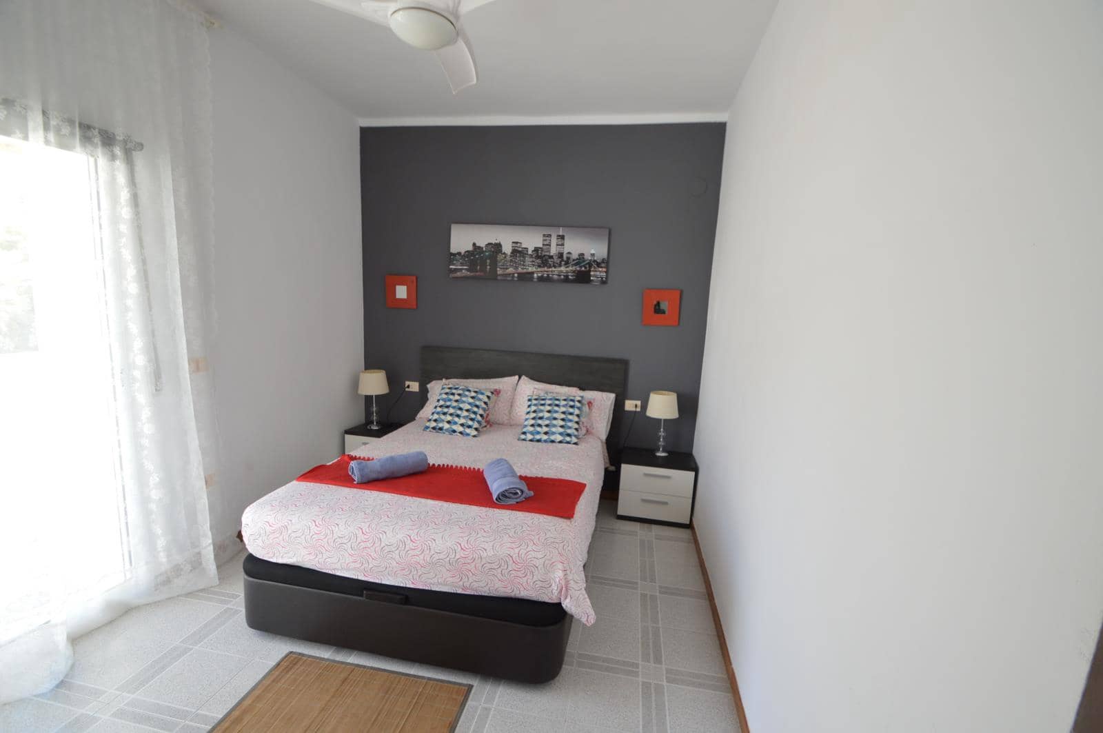 5 soveværelse Byhus til salg i Vinaros med garage - € 365.000 (Ref: 7788405)