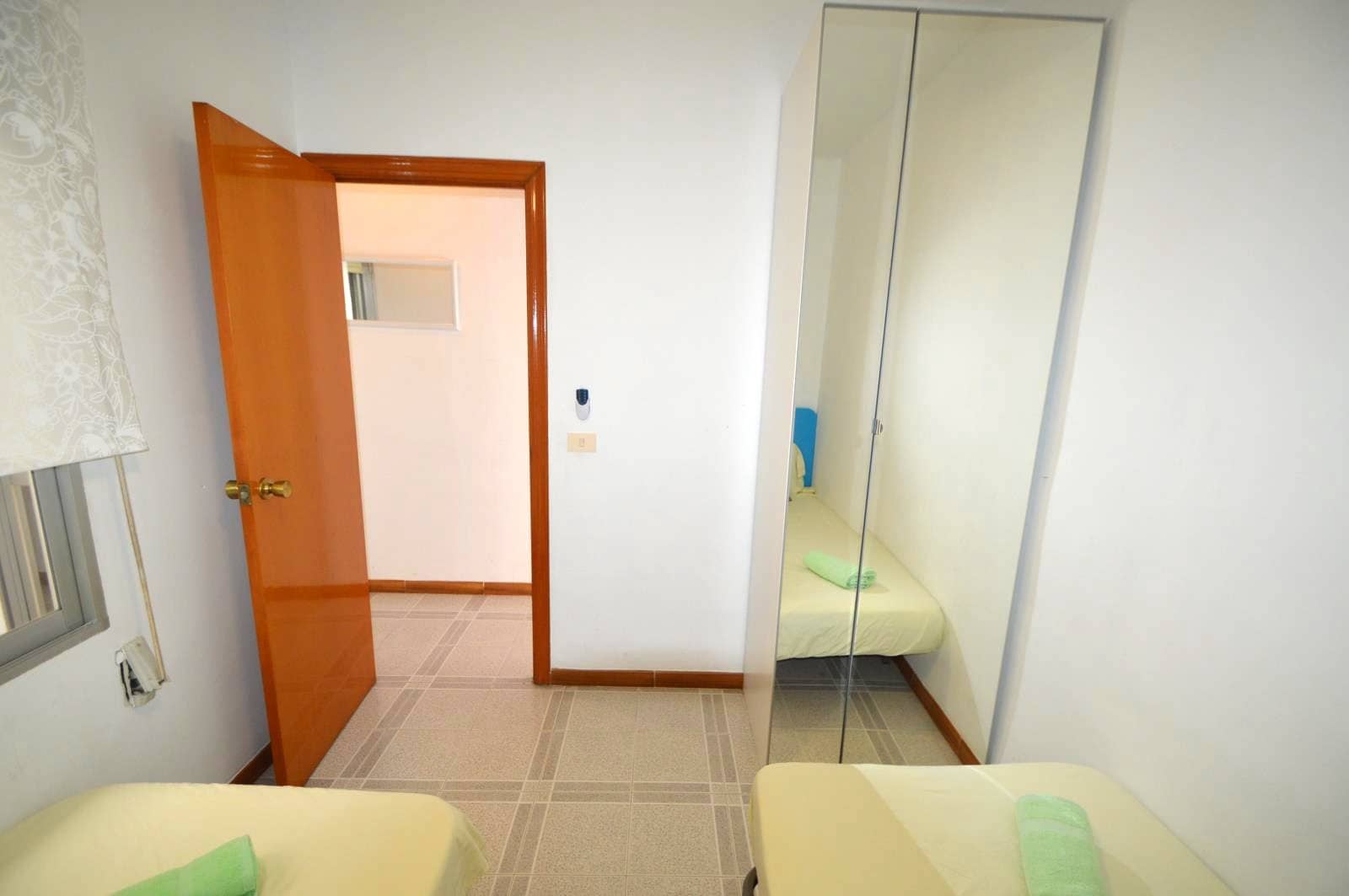 5 soveværelse Byhus til salg i Vinaros med garage - € 365.000 (Ref: 7788405)